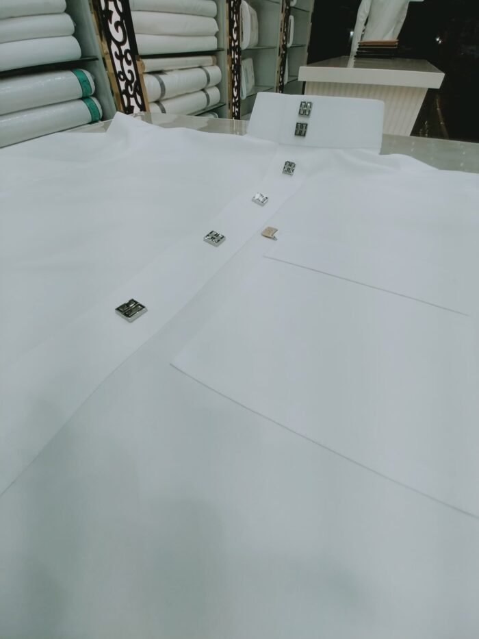 Thobe for Men in Medina